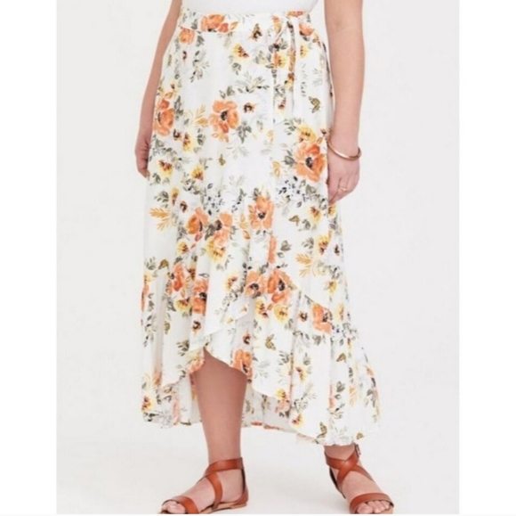 Torrid Wrap Floral Maxi Skirt Hi-Low Hem Butterflies Tie Waist Sash Flowy 2X NWT - Picture 1 of 14